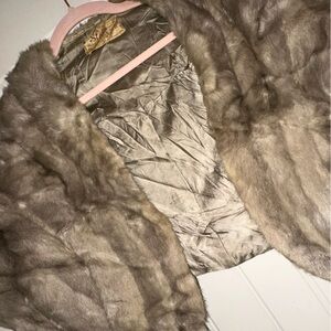 🧥 Vintage Real Fur Stole / Wrap – Monogrammed Satin Lining – Estate Piece